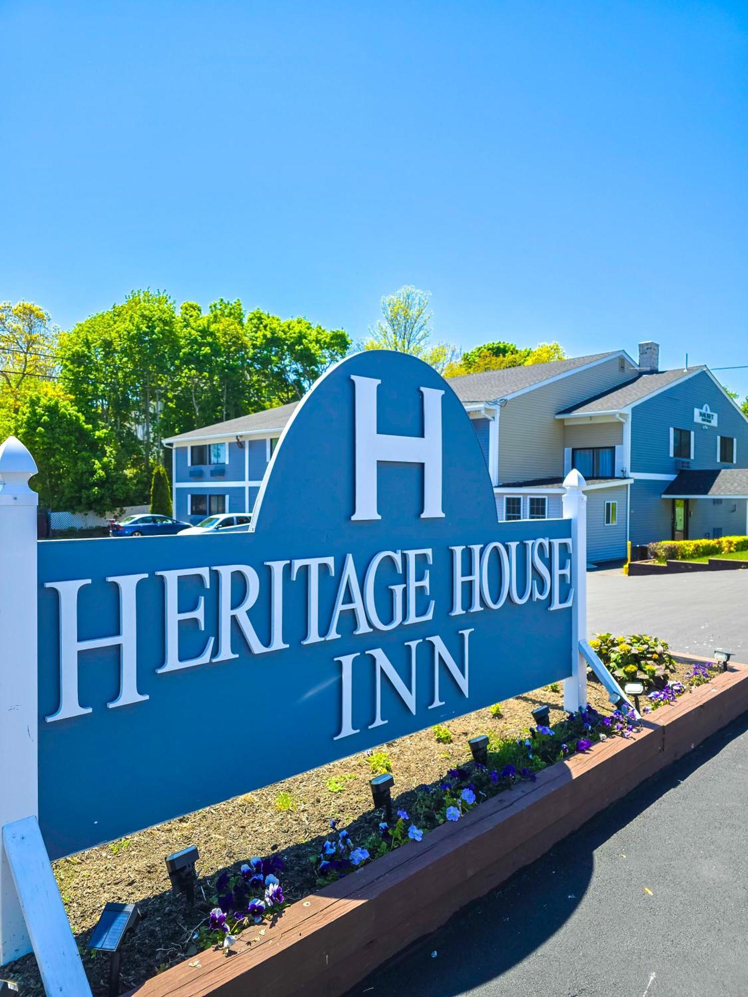 Heritage House Inn Hyannis Exterior photo